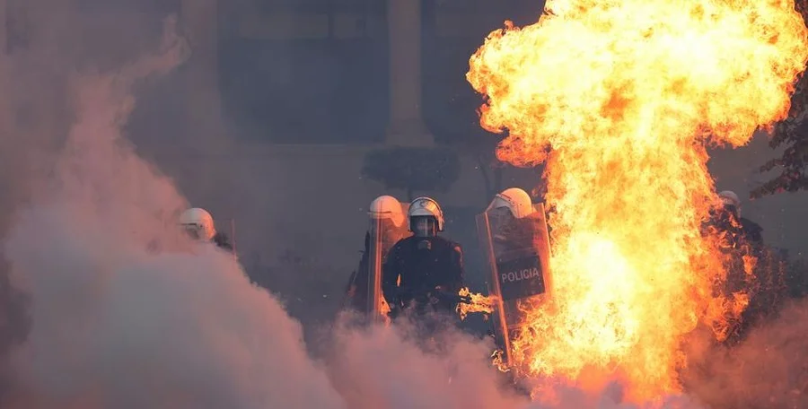 Albanian protesters clash with police
